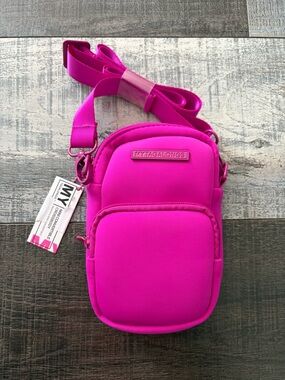 MYTAGALONGS Hot Pink Mini Convertible Crossbody Neoprene Bag NWT